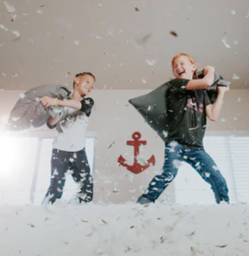 Children's Day | 太阳当空照 花儿对我笑